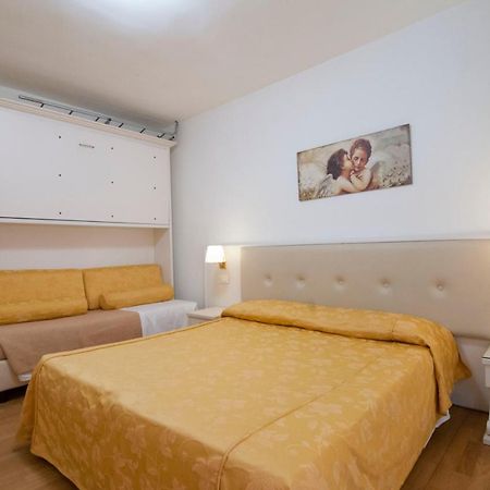 Albergo Ai Tolentini Venice Exterior photo